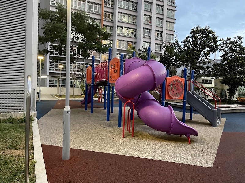 24 Ghim Moh Link (3rd Flr) - Playground photo 2