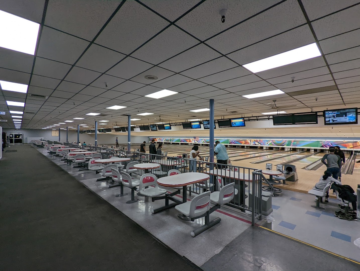 4th Street Bowl photo 3