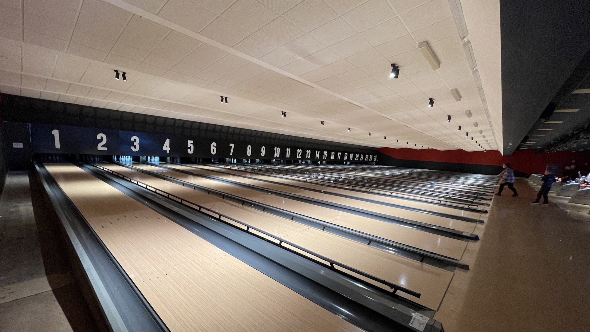 710 SPLIT BOWLING photo 2