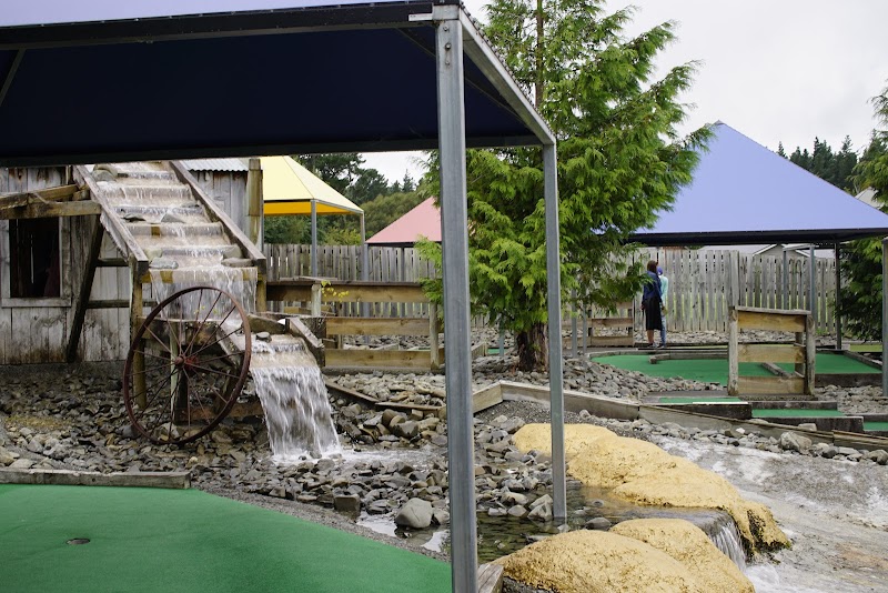 A-Maze-N-Golf photo 2