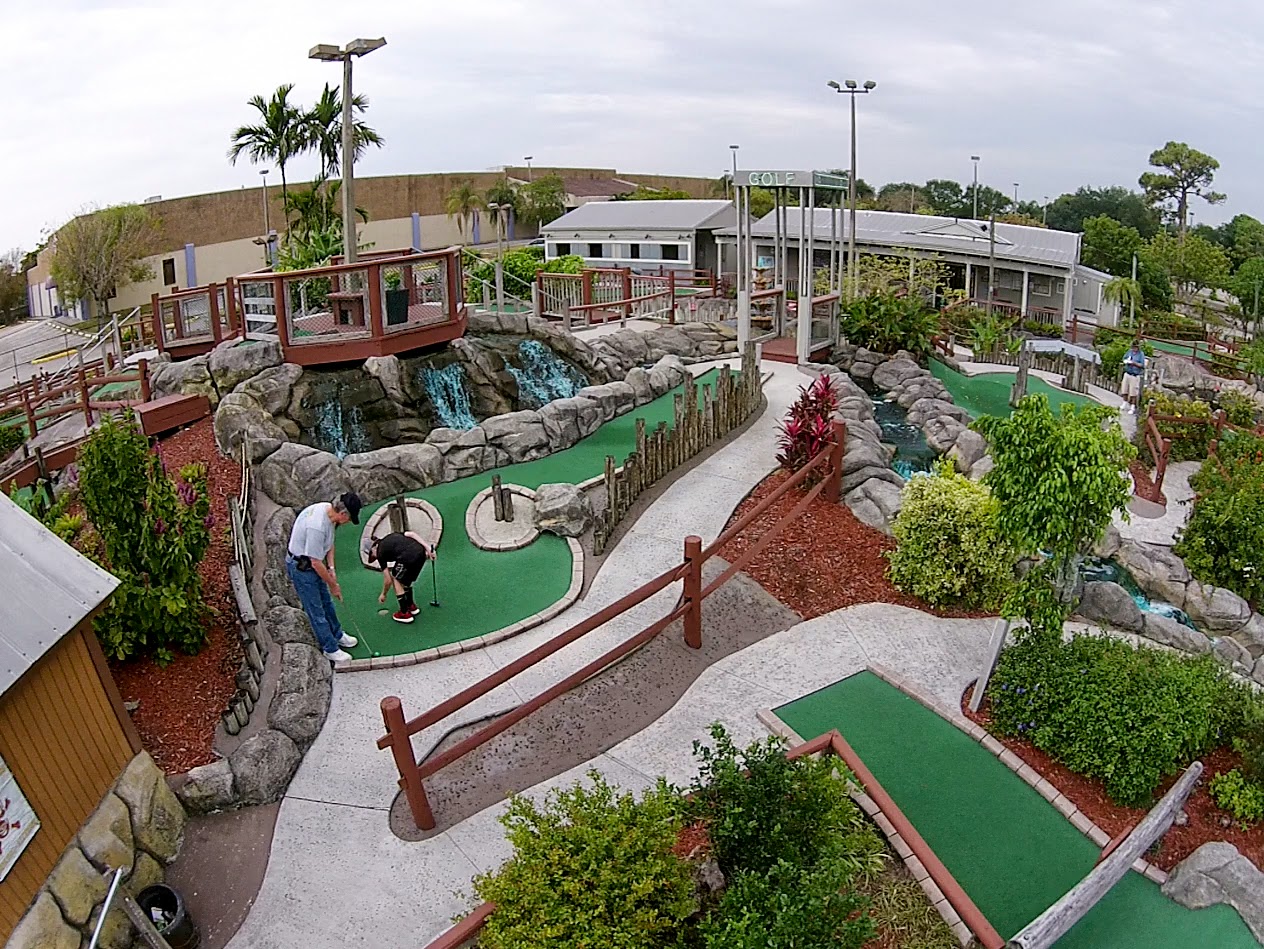Adventure Mini Golf photo 2