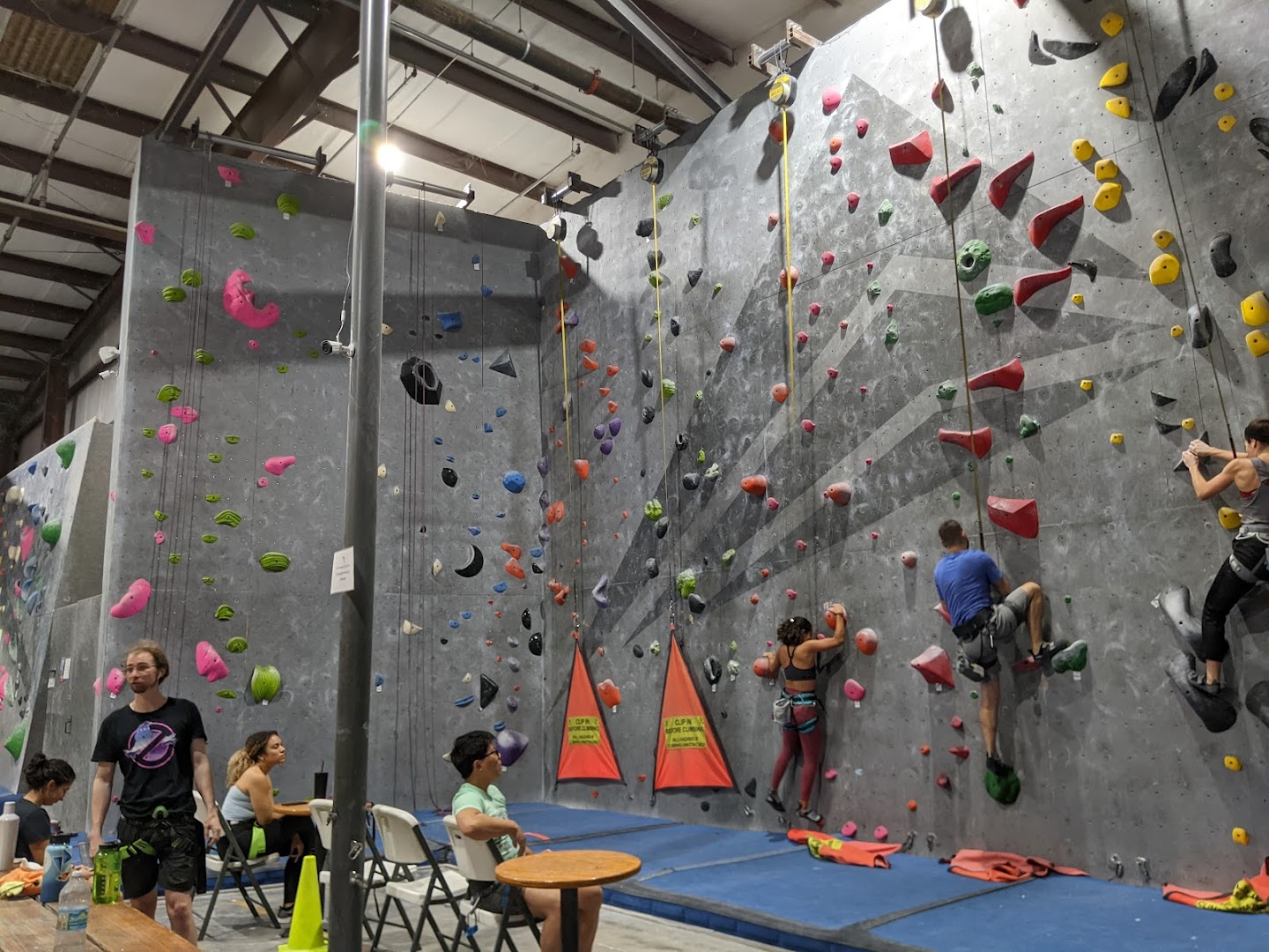 Aiguille Rock Climbing Center