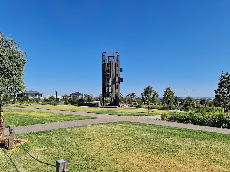 Aintree Reserve Playground photo 2