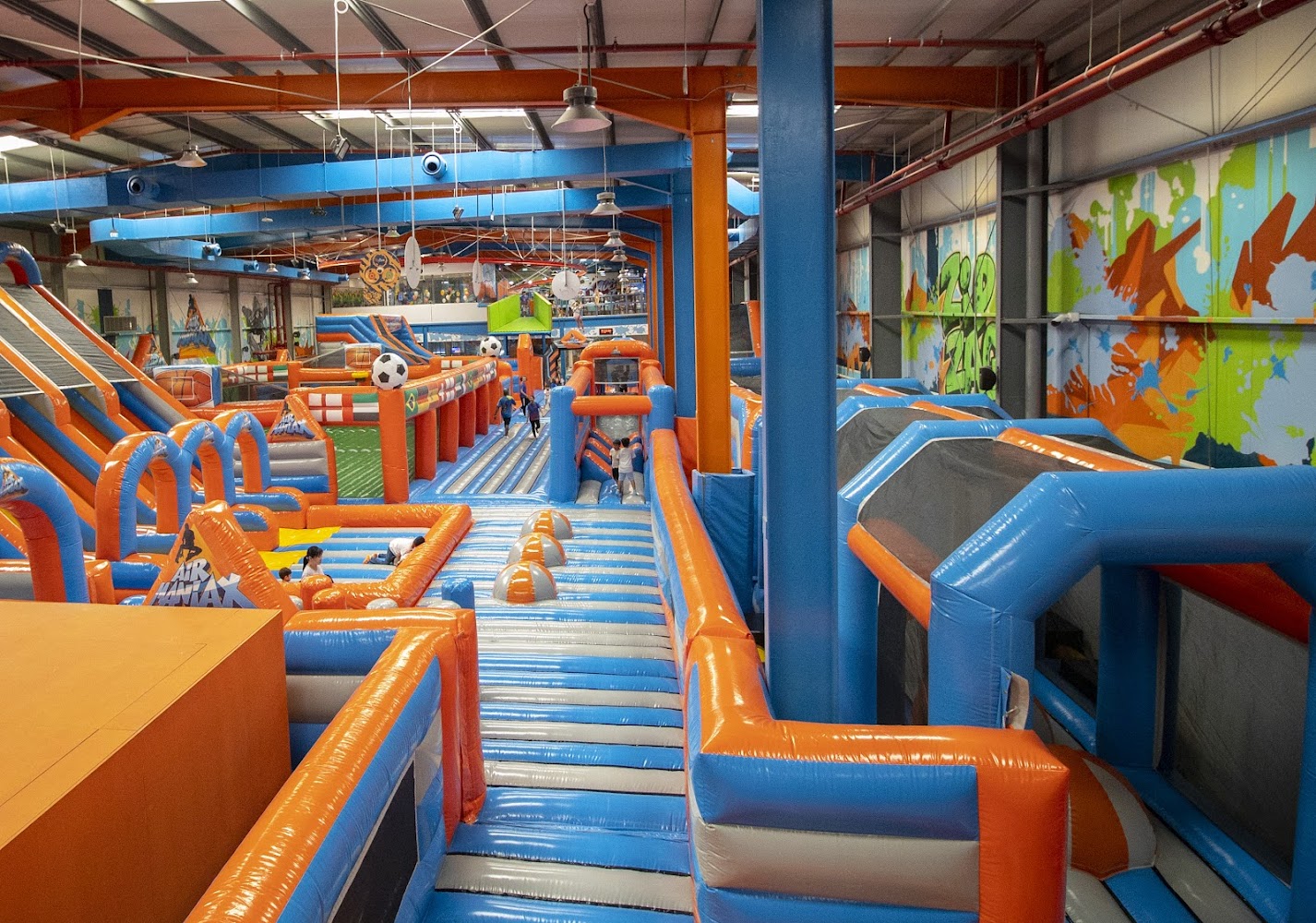 Air Maniax Dubai - Inflatable and Adventure Park photo 4