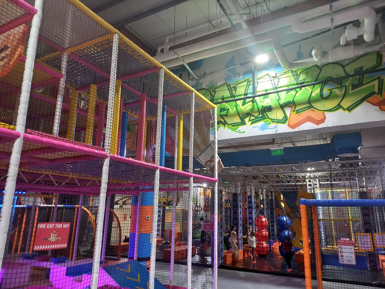 Air Maniax Inflatable and Family Adventure Park photo 4