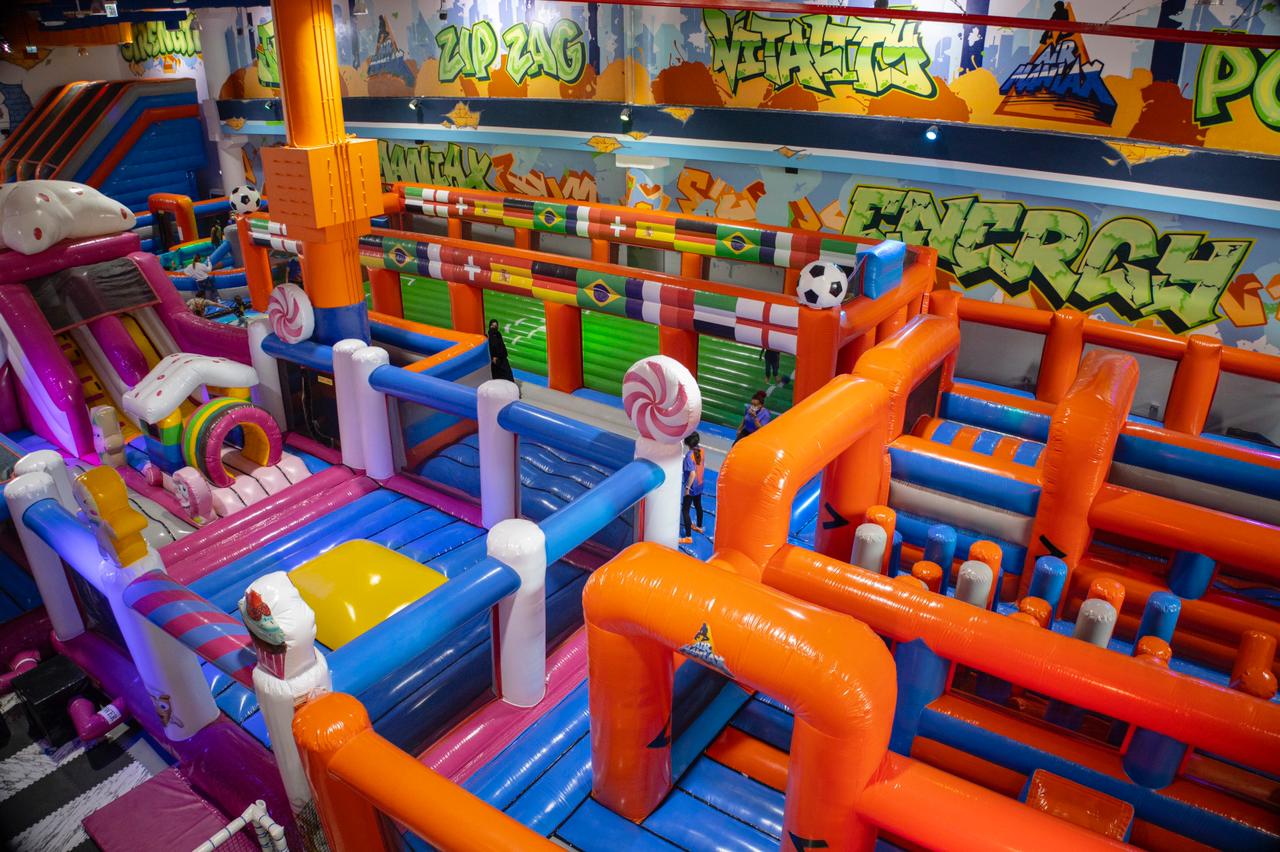 Air Maniax Yas Mall