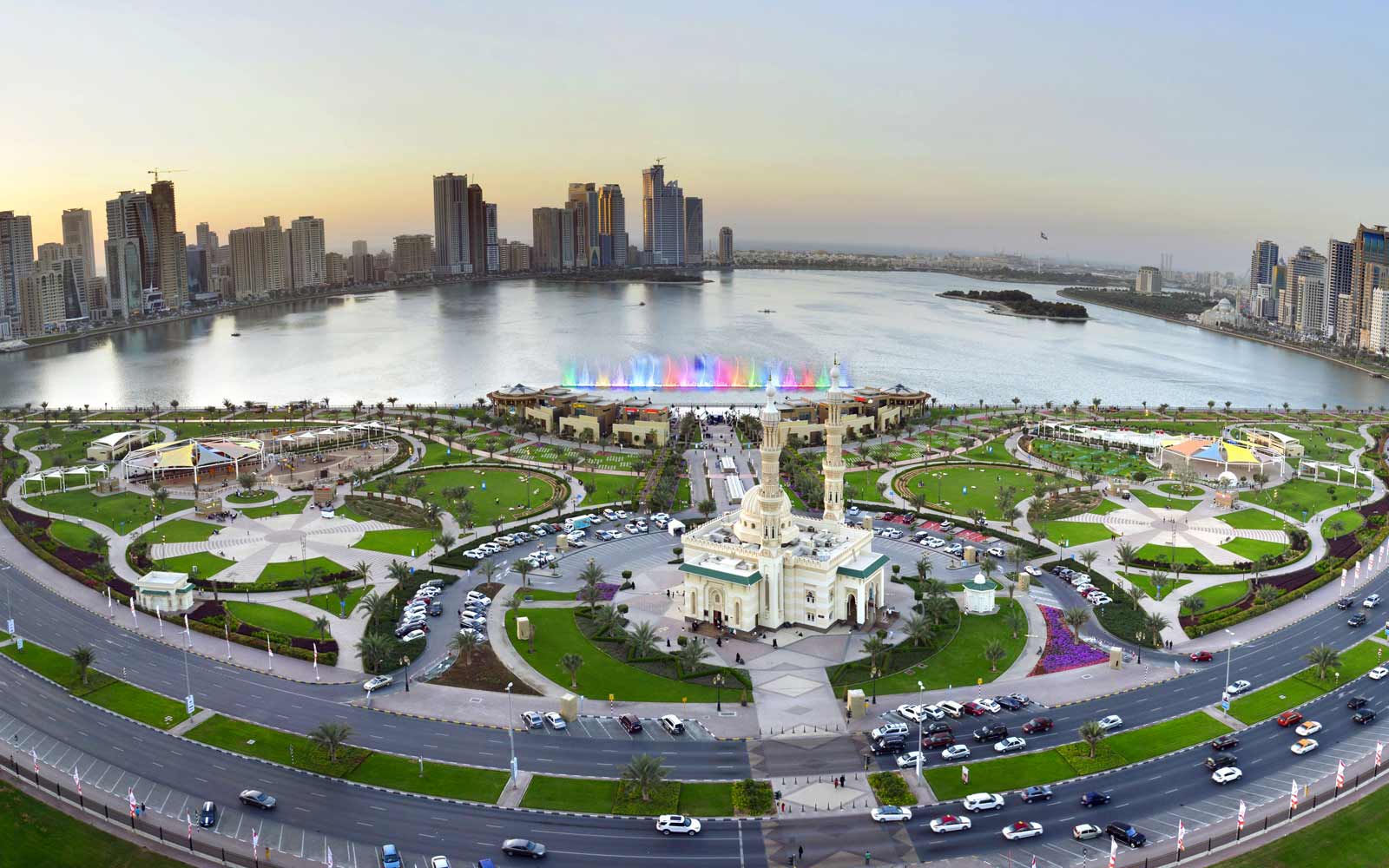 Al Majaz Waterfront photo 2