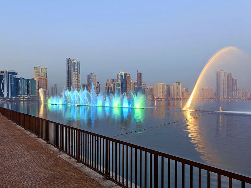 Al Majaz Waterfront photo 5