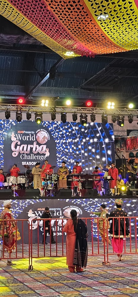 Al Nasr Ice Rink photo 4