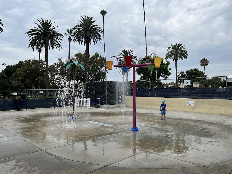Alhambra Park Pool photo 2