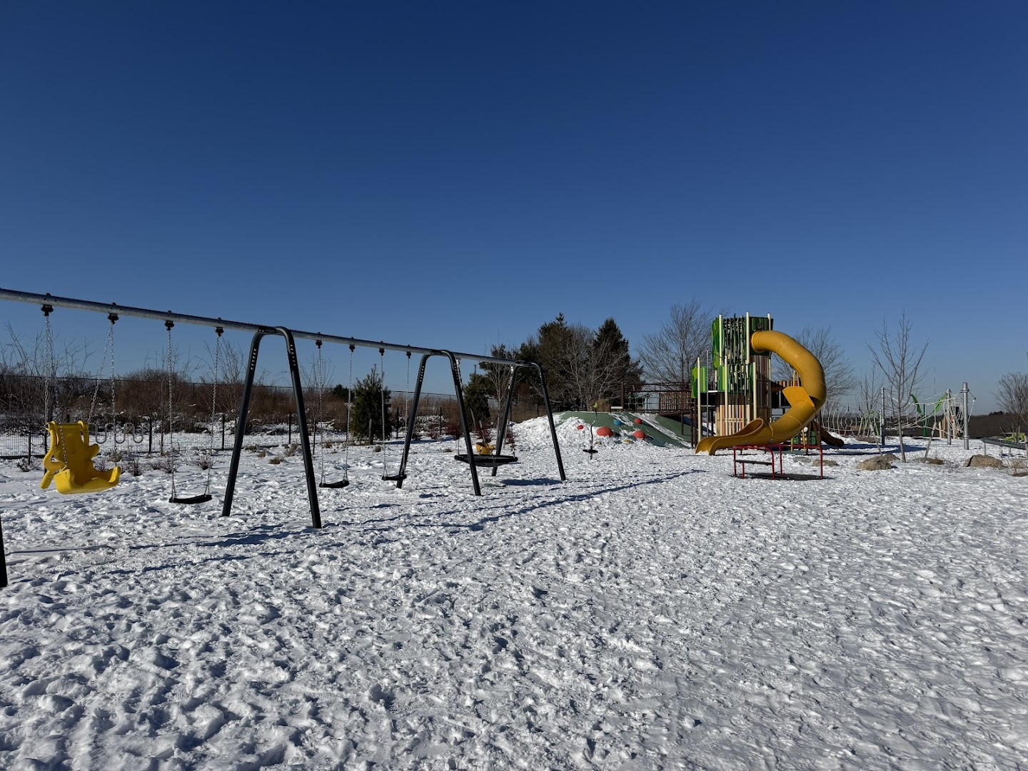 Alice Hennessey Playground photo 2