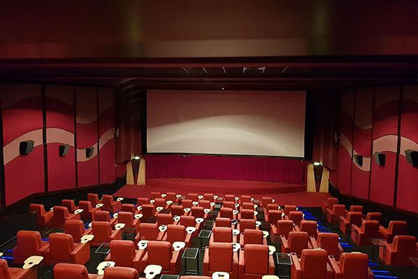 AlMariah Cinema photo 4
