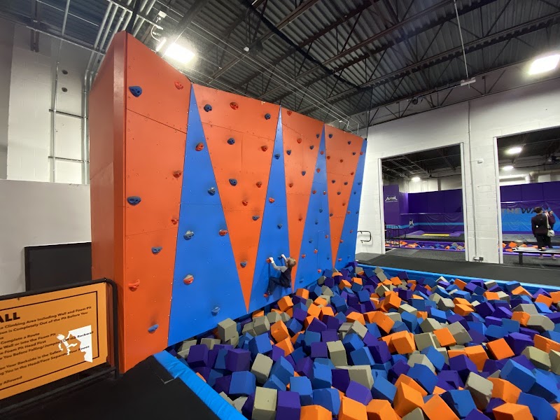 Altitude Chicago Trampoline Park photo 3