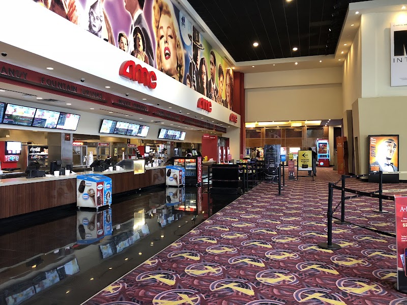 AMC Atlantic Times Square 14 photo 3