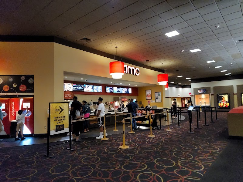 AMC Bay Plaza Cinema 13