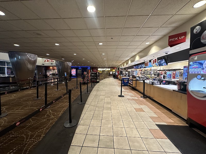 AMC Burbank 16 photo 2