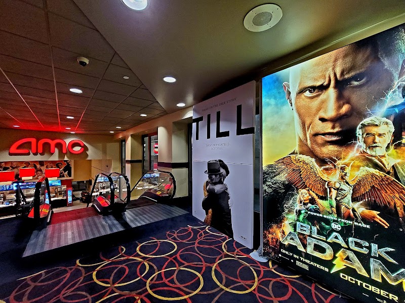 AMC Burbank Town Center 6 photo 2