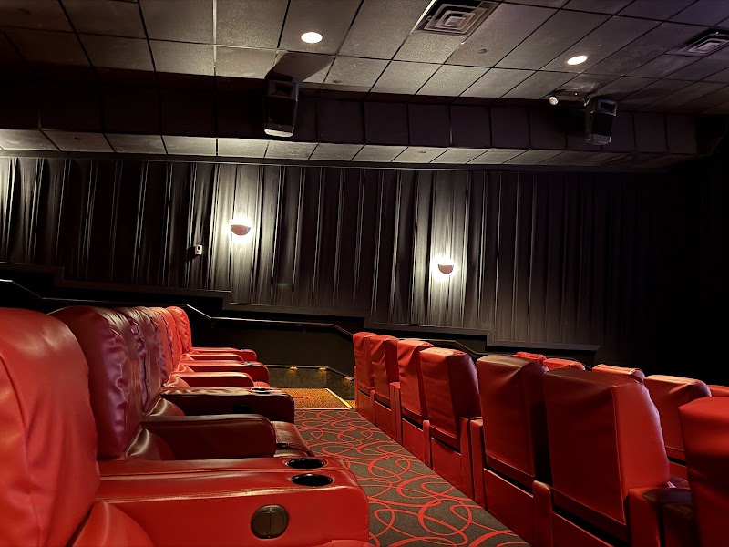 AMC Burbank Town Center 8 photo 2