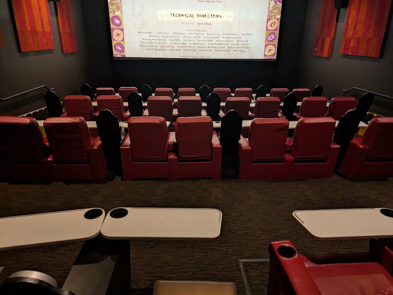 AMC DINE-IN Block 37