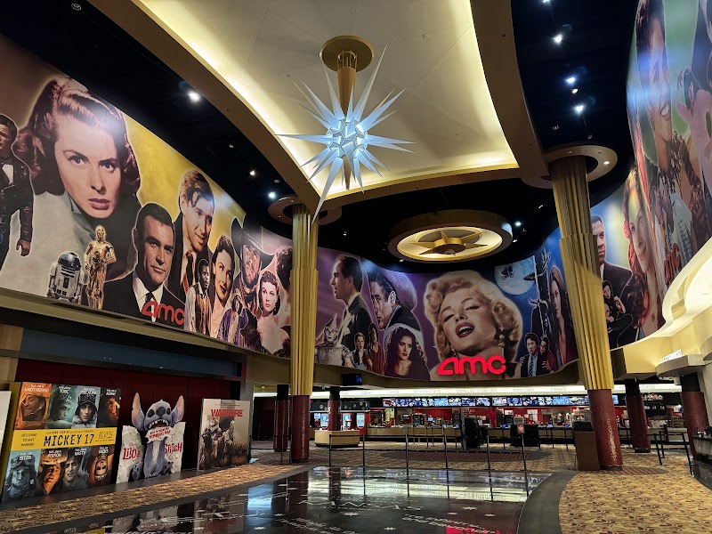 AMC Garden State Plaza 16