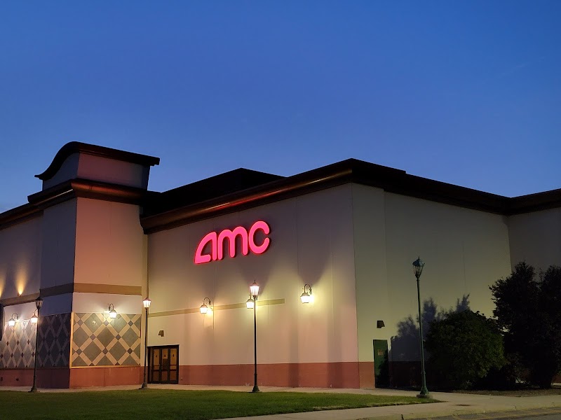 AMC Jersey Gardens 20 photo 2