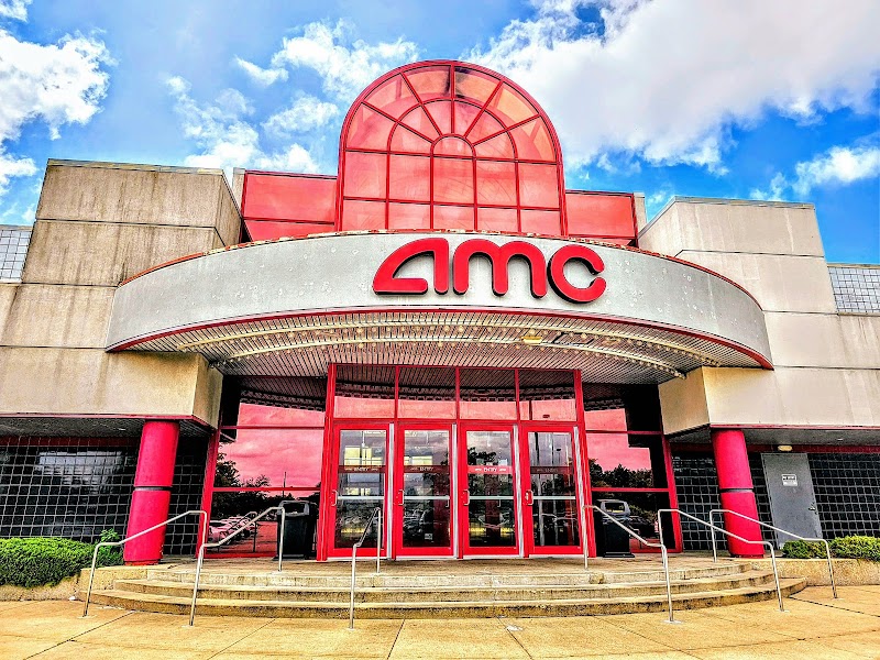 AMC Raceway 10