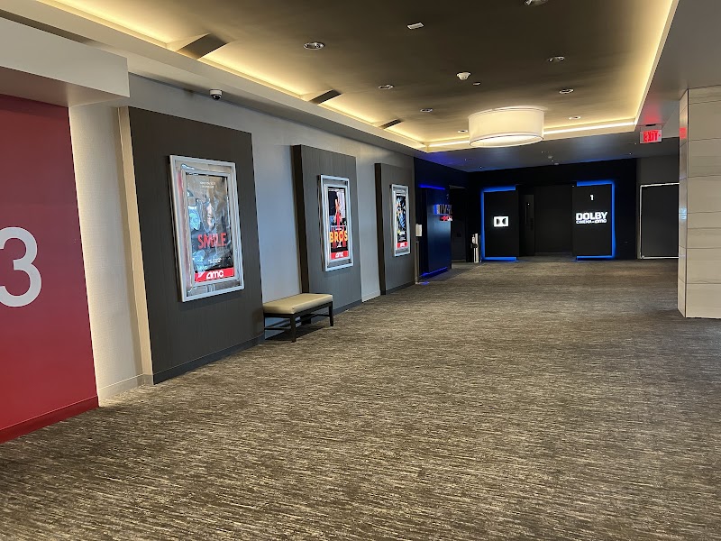 AMC Topanga 12 photo 2