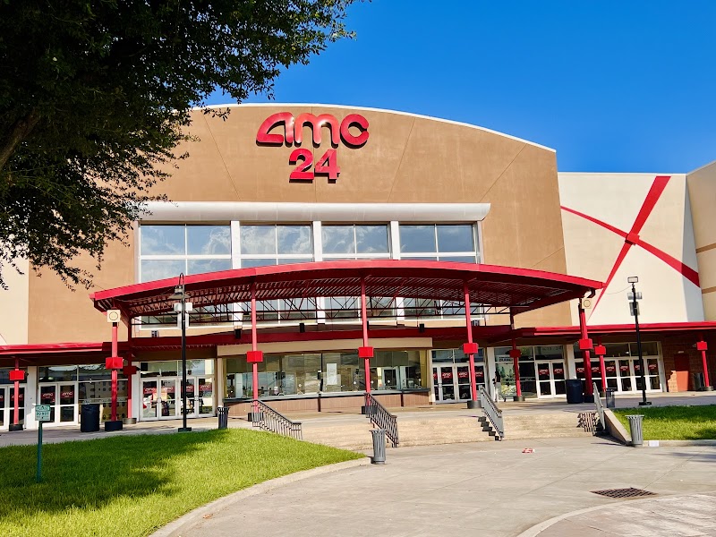 AMC Willowbrook 24