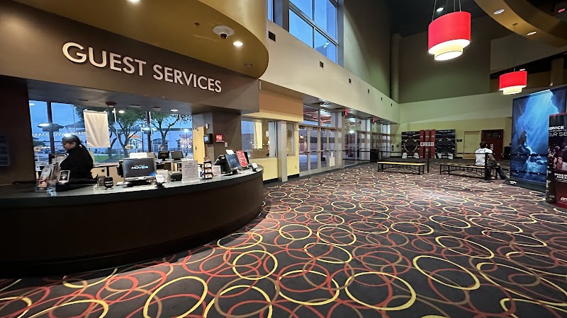 AMC Willowbrook 24 photo 3