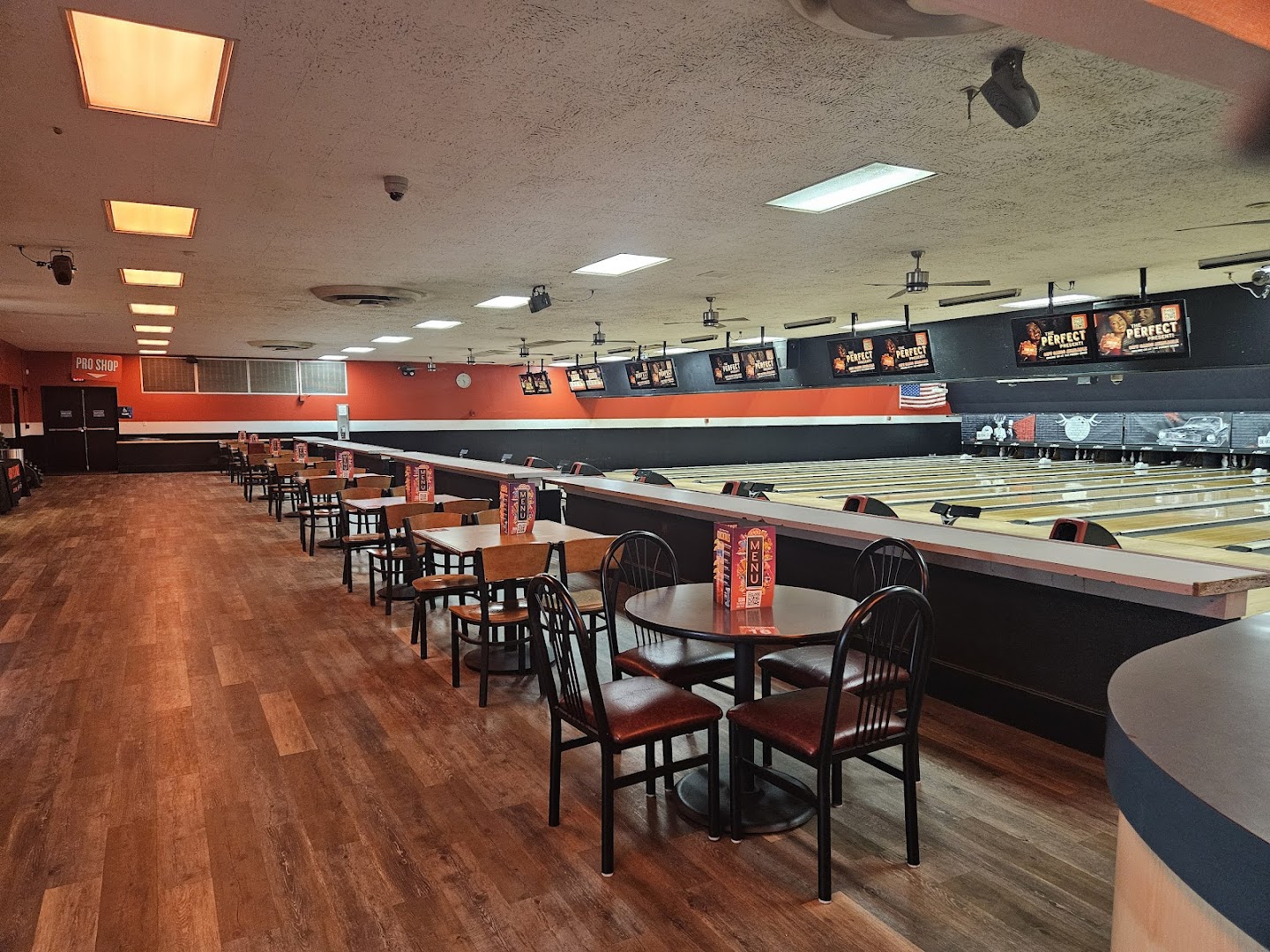 AMF Sky Lanes photo 3