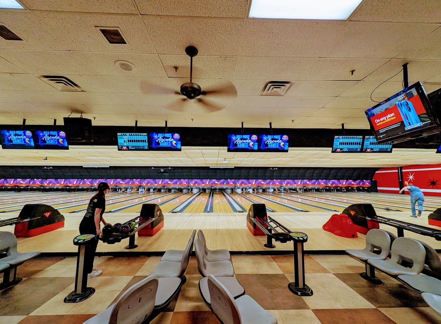 AMF Sonesta Lanes photo 2