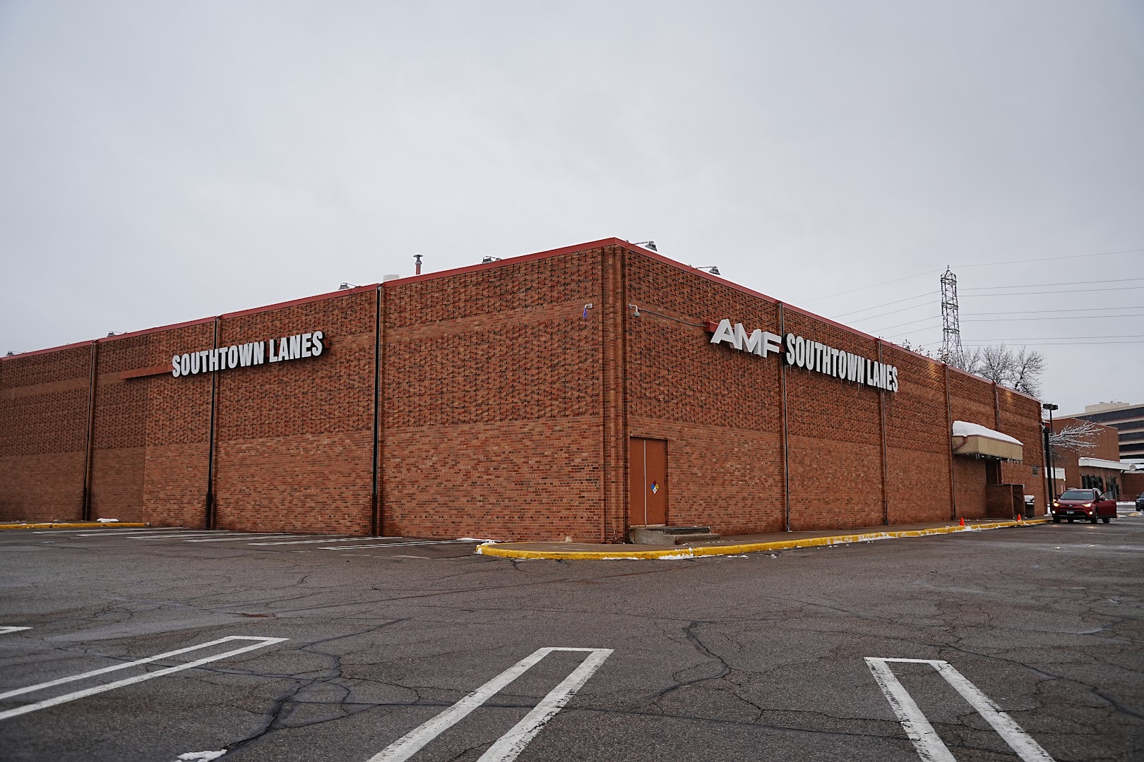 AMF Southtown Lanes photo 2