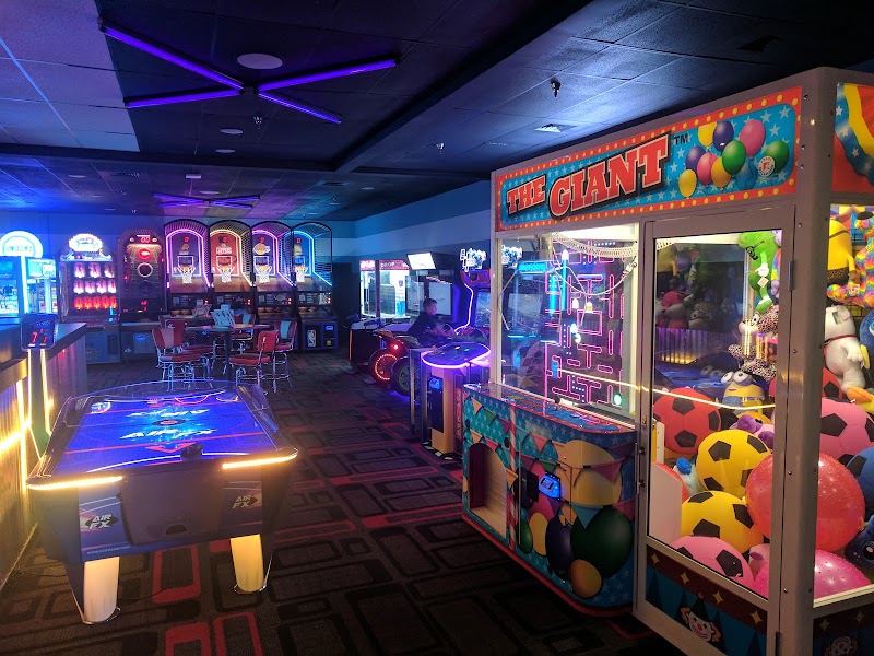 AMF Tempe Village Lanes photo 3