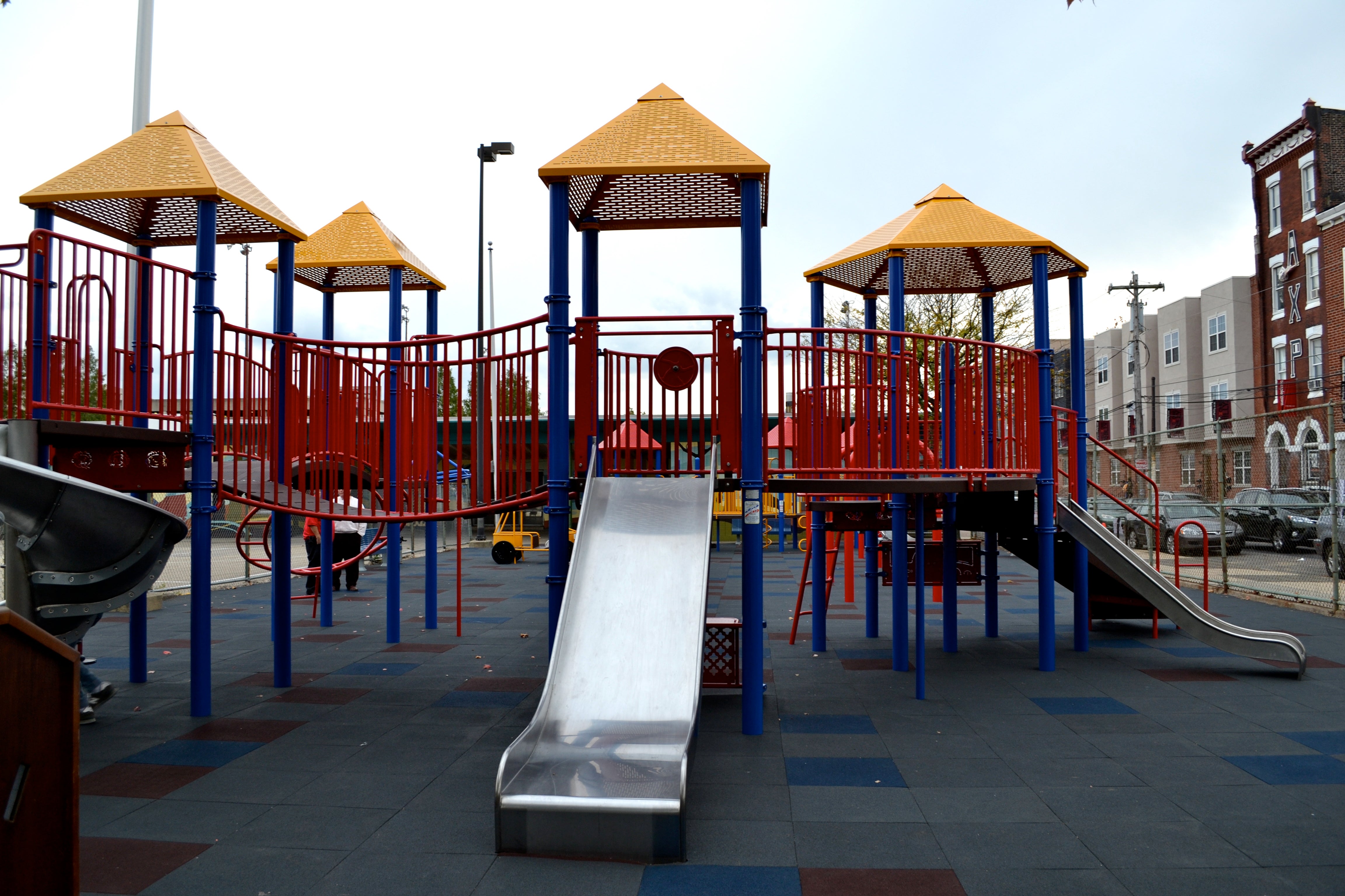 Amos Playground photo 3