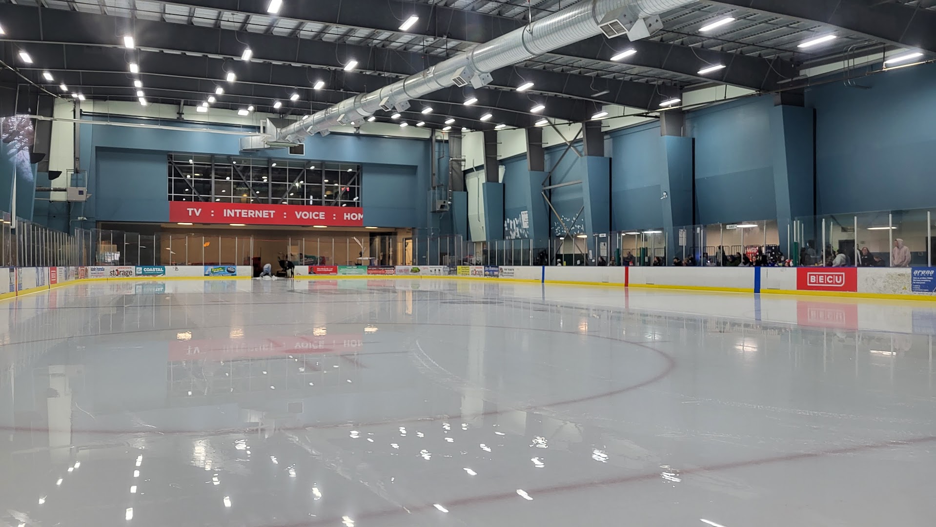 Angel of the Winds Community Ice Rink photo 3