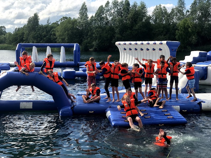 Aqua Splash Inflatable Assault course photo 3