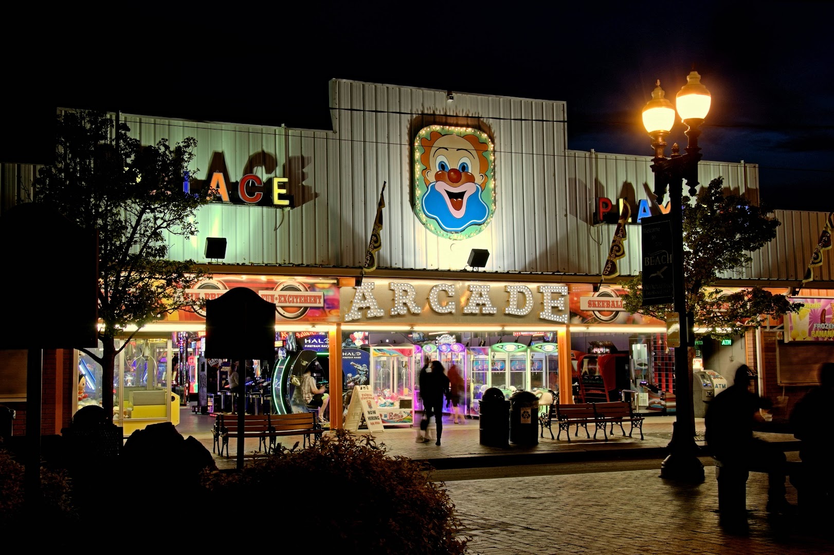 Arcade photo 2