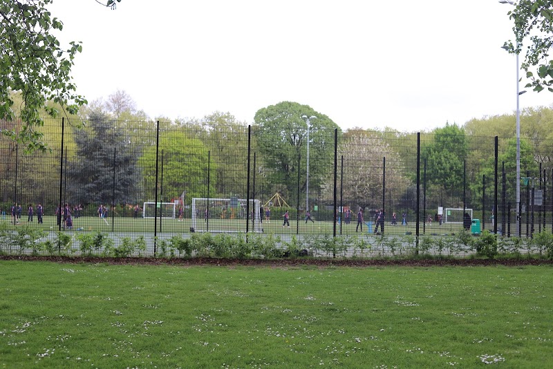Archbishop's Park photo 3