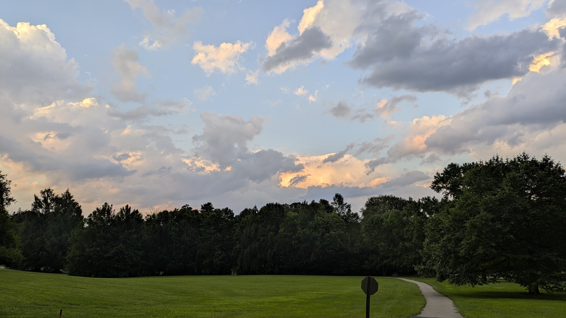 Ashbridge Park photo 2