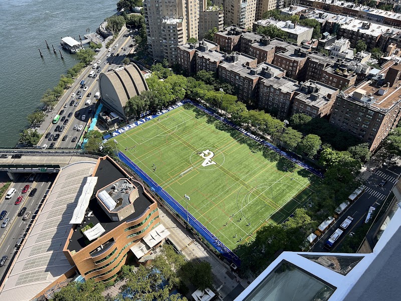 Asphalt Green - Upper East Side campus photo 3