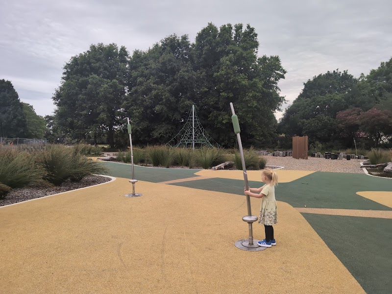 Avon Park Playground photo 3