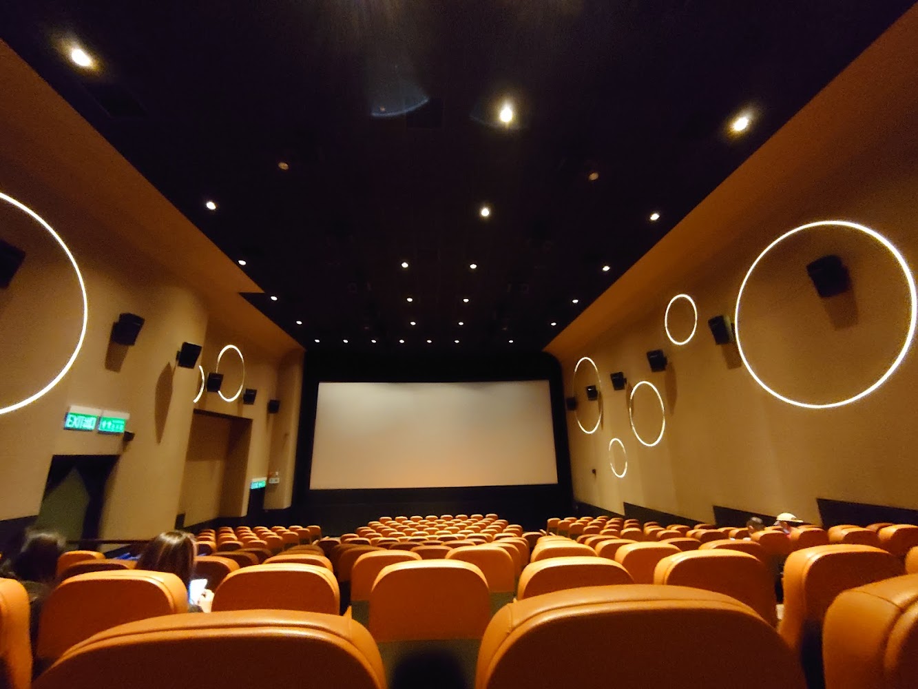 B+ cinema (apm) photo 4