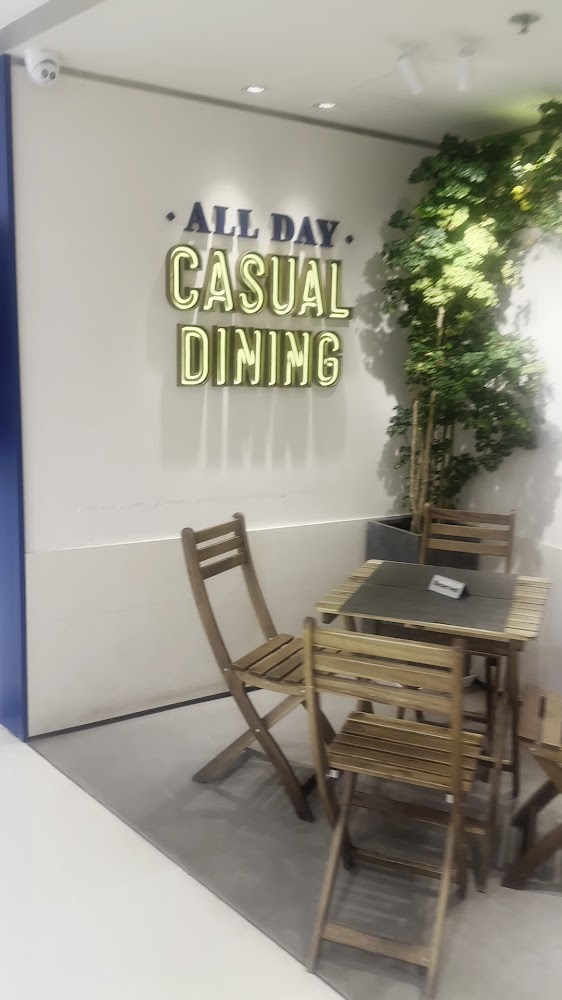 B+ cinema MOKO photo 3