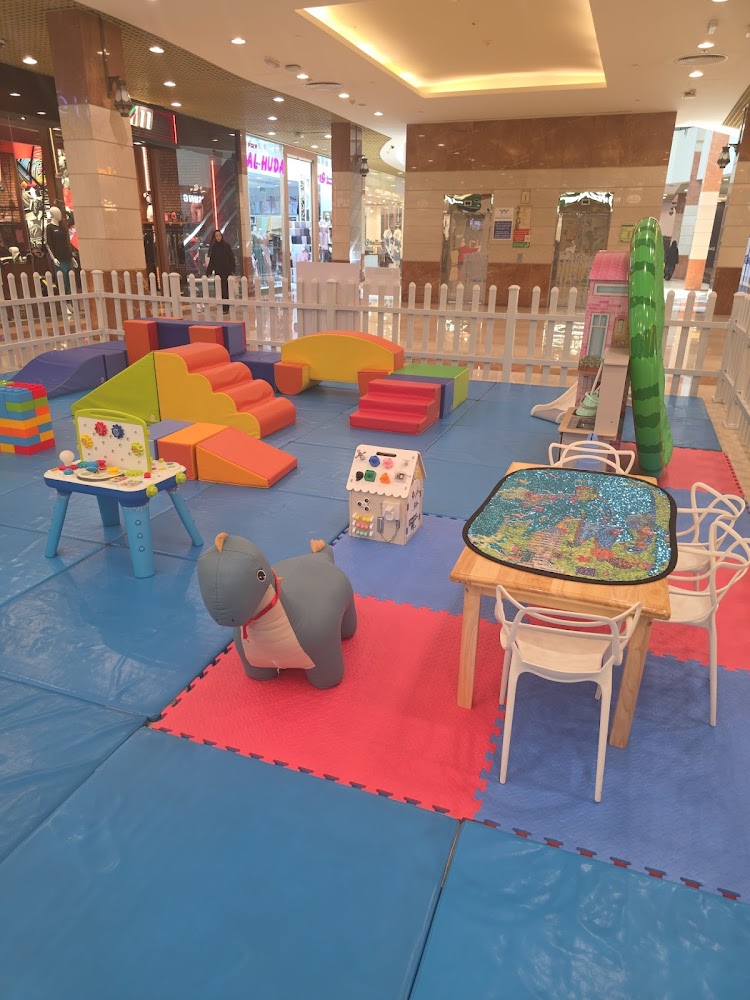 Baby Sensory Toddler Sense Mini Professors - Abu Dhabi at Khalidiyah Mall photo 5