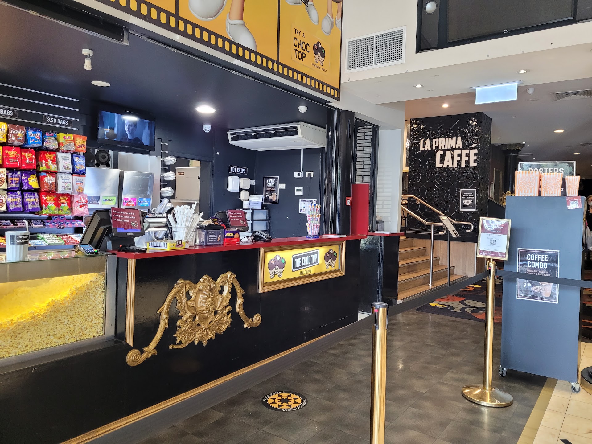 Balmoral Cineplex photo 2