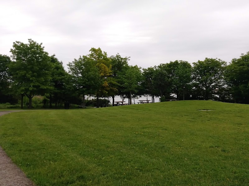 Barretto Point Park photo 2