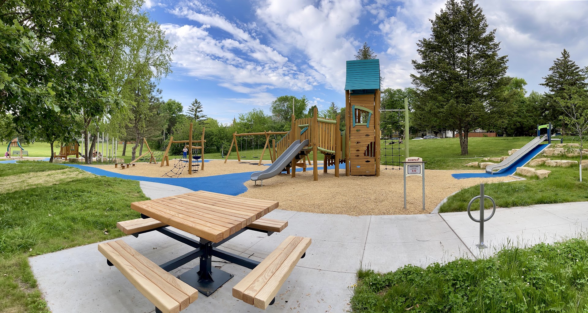 Bassett's Creek Park Playground