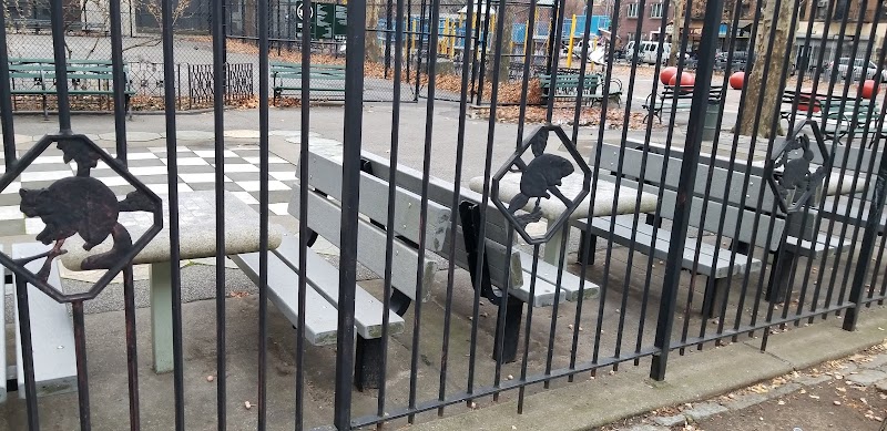 Bedford Playground photo 2