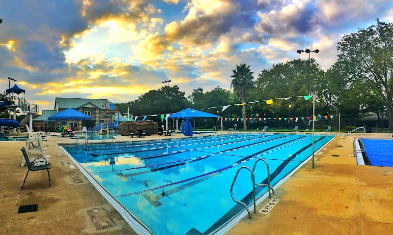 Bellaire Family Aquatic Center (Bellaire Pool) photo 2