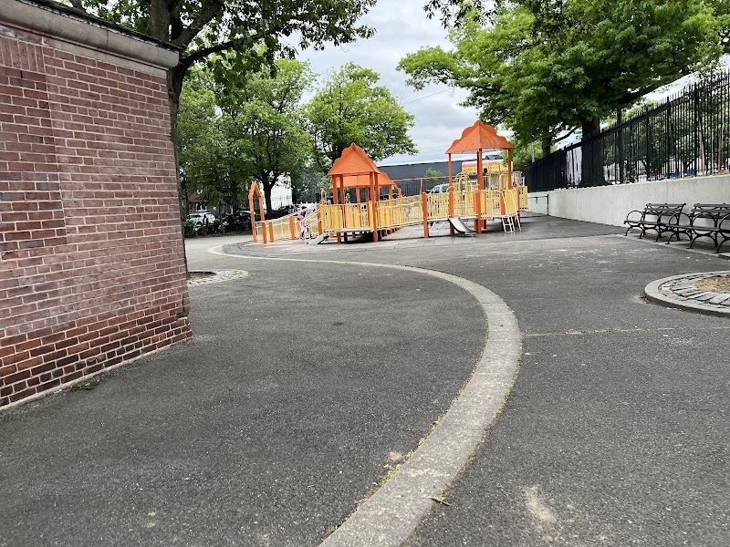 Bellaire Playground photo 2